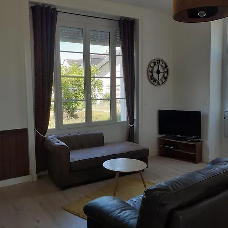 Les Logis Du Hallay Apartment